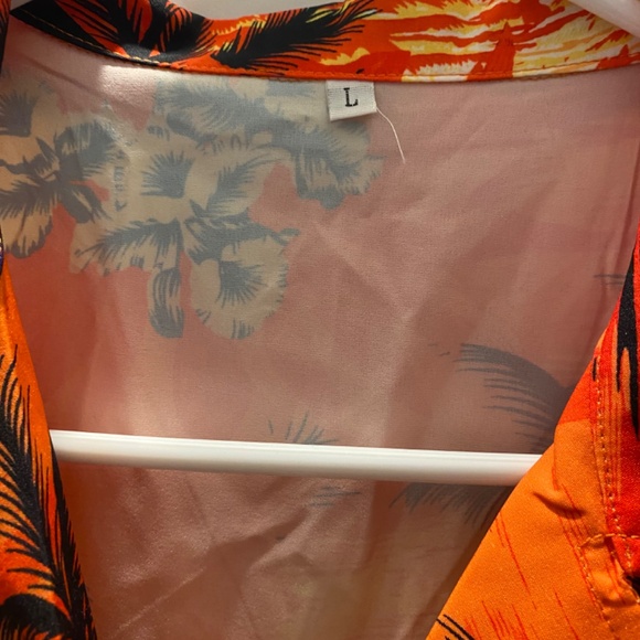 New Without Tag Men’s Hawaiian Shirt Size L - Picture 4 of 4